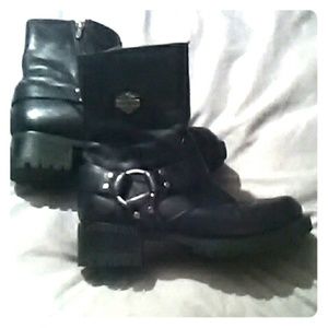 Ladies Harley-Davidson boots
